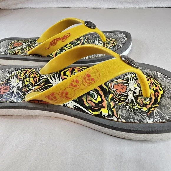 Y2K‎ Ed Hardy Tiger Skull Flip Flop Sandals Yellow Women's Size 5/6 - Picture 7 of 13